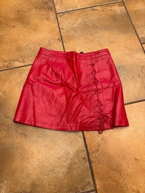 Red Faux Leather Lace-Up Mini Skirt — Women's Trendy Mini
